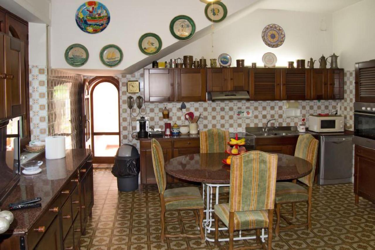 Villa Alkantara タオルミーナ エクステリア 写真