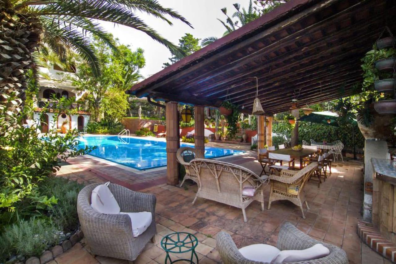 Villa Alkantara タオルミーナ エクステリア 写真