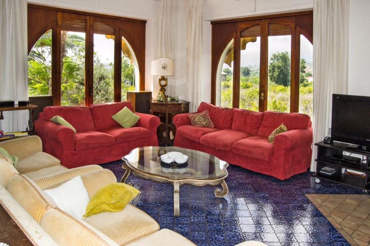 Villa Alkantara タオルミーナ エクステリア 写真
